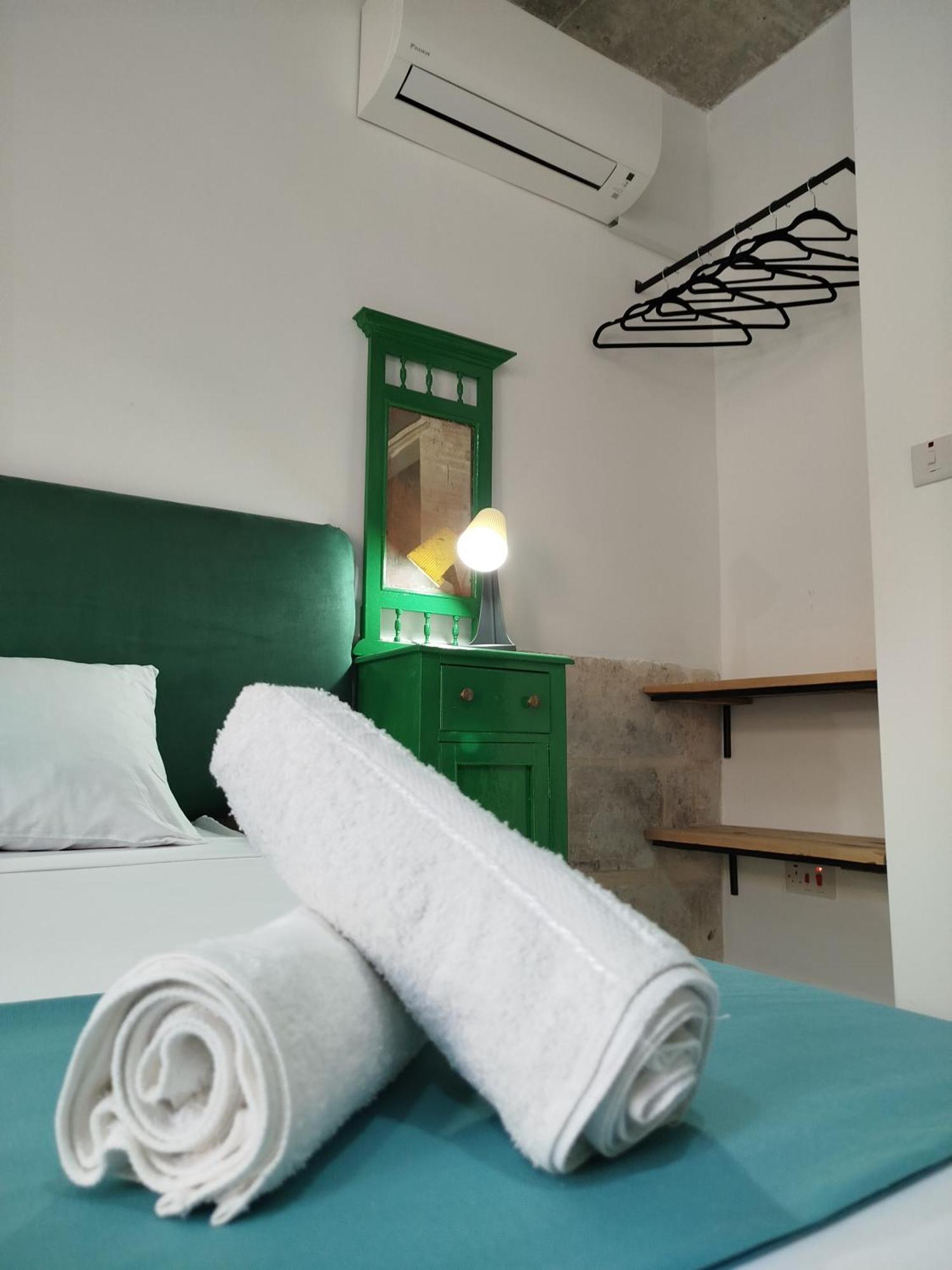 Limestone Sun Suites Слима Номер фото